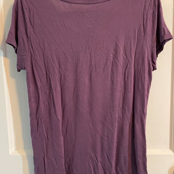 Purple top - Picture 2 of 2